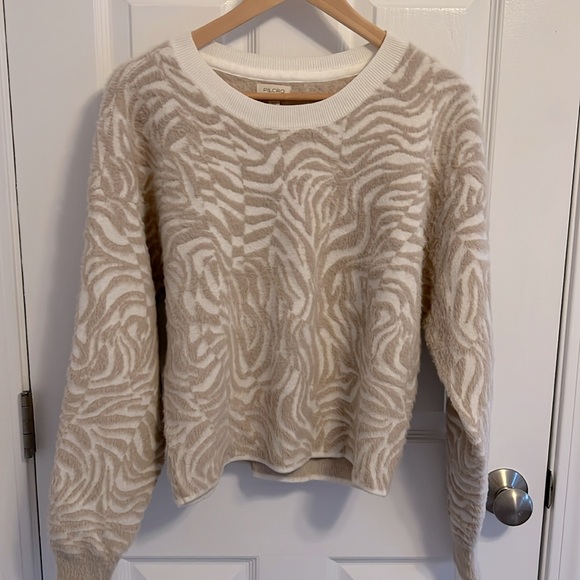 Anthropologie Pilcro Animal Eyelash Sweater - Picture 7 of 12
